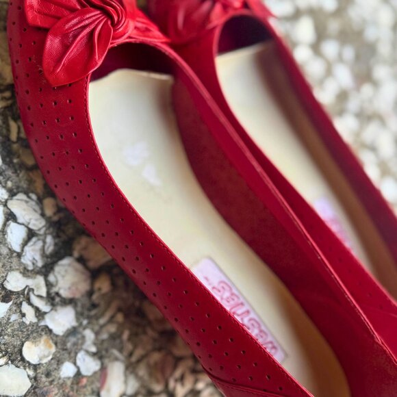 Vintage Westies Red Leather Peep Toe Heels Size 7.5 Narrow - Picture 4 of 7